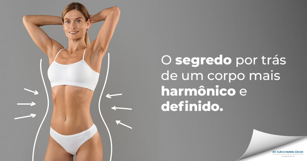 Imagem mostrando o corpo de uma mulher, no qual ela está usando um top e uma calcinha ambos na cor branca